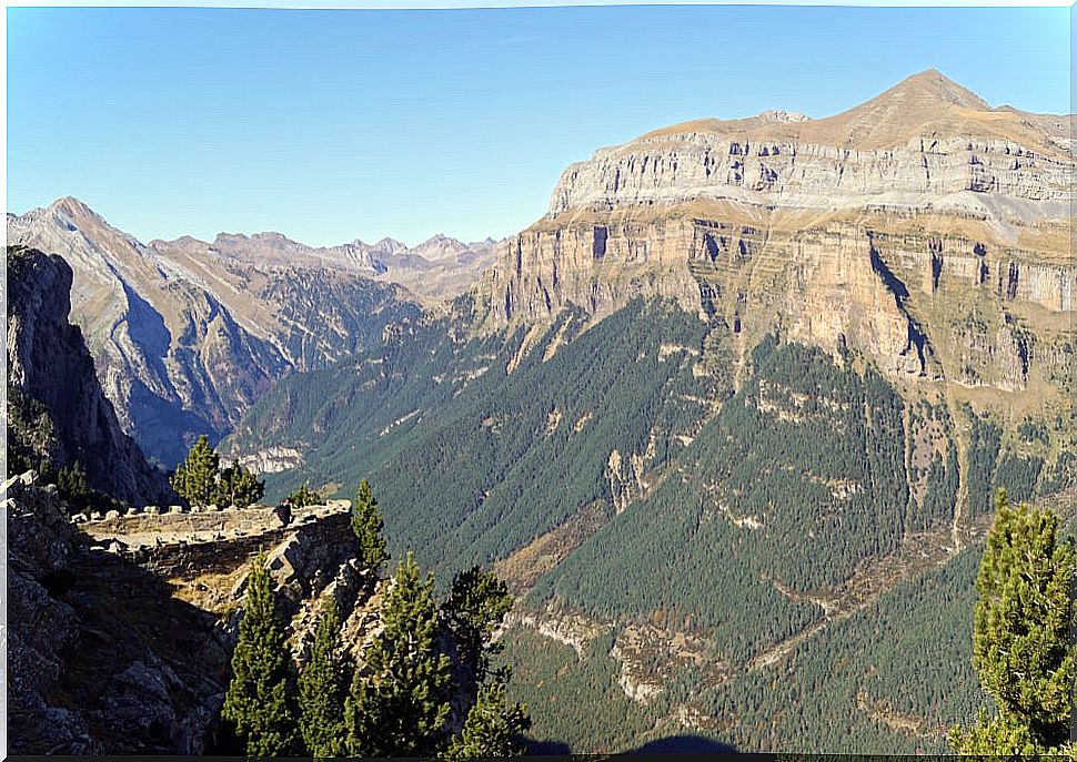 Ordesa viewpoint in Huesca