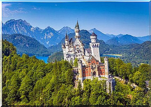 Neuschwanstein Castle, one of the things to see in Bavaria