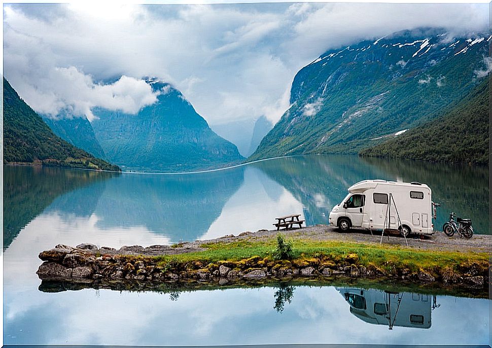 Essential tips for traveling by motorhome