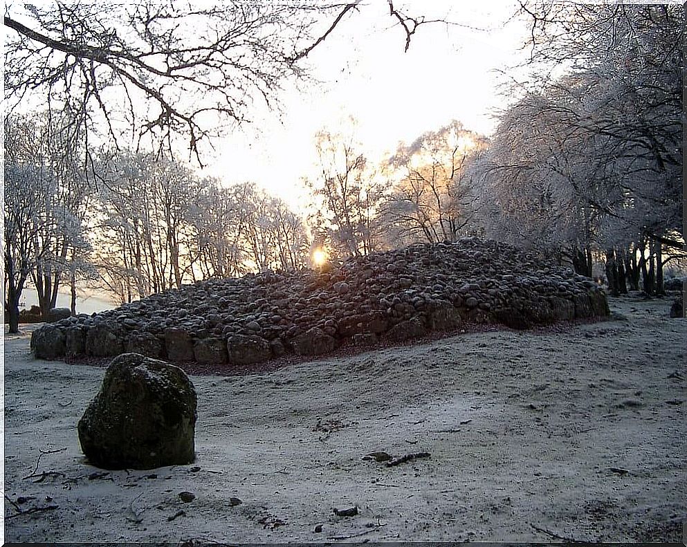 Clava Cairns on the winter solstice