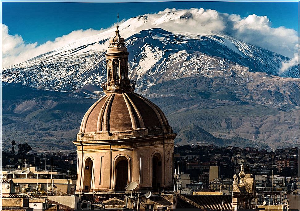 Catania Cathedral and Etna volcano