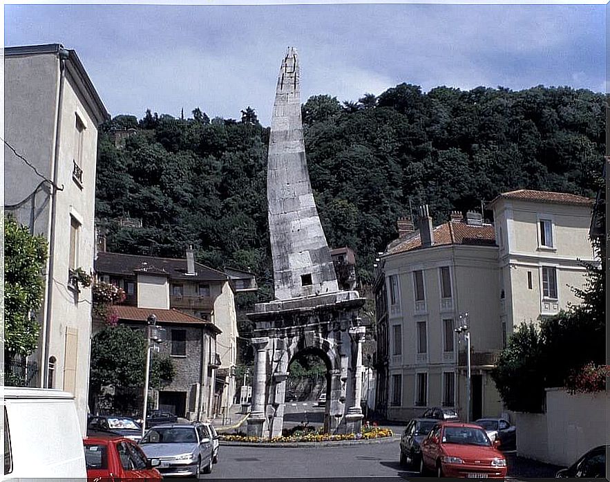 Pyramid of Vienne