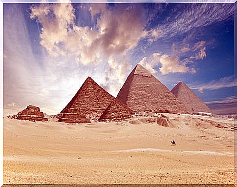 Pyramids of Gizah