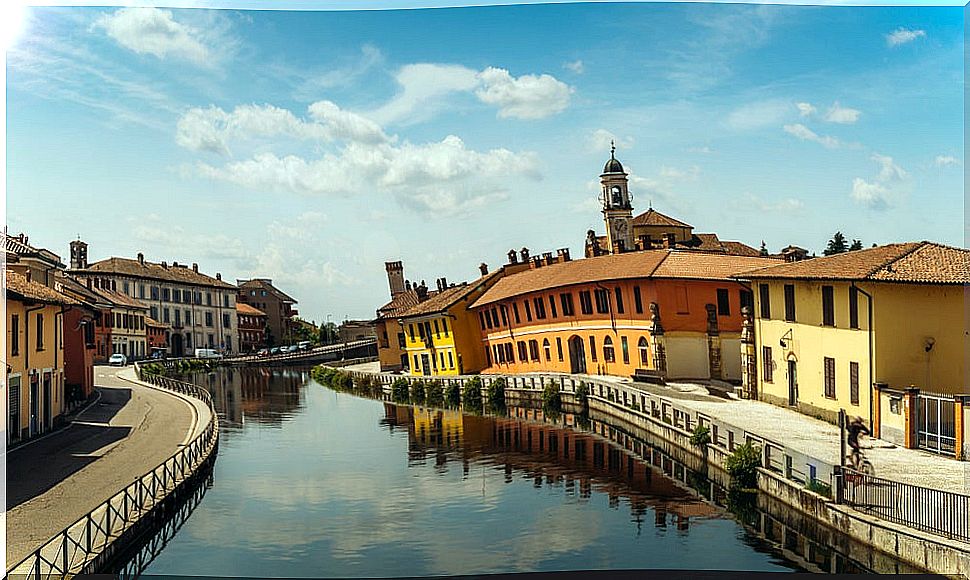 Milan's Navigli, a charming neighborhood