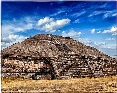 Pyramid of the Sun in Teotihuacán 