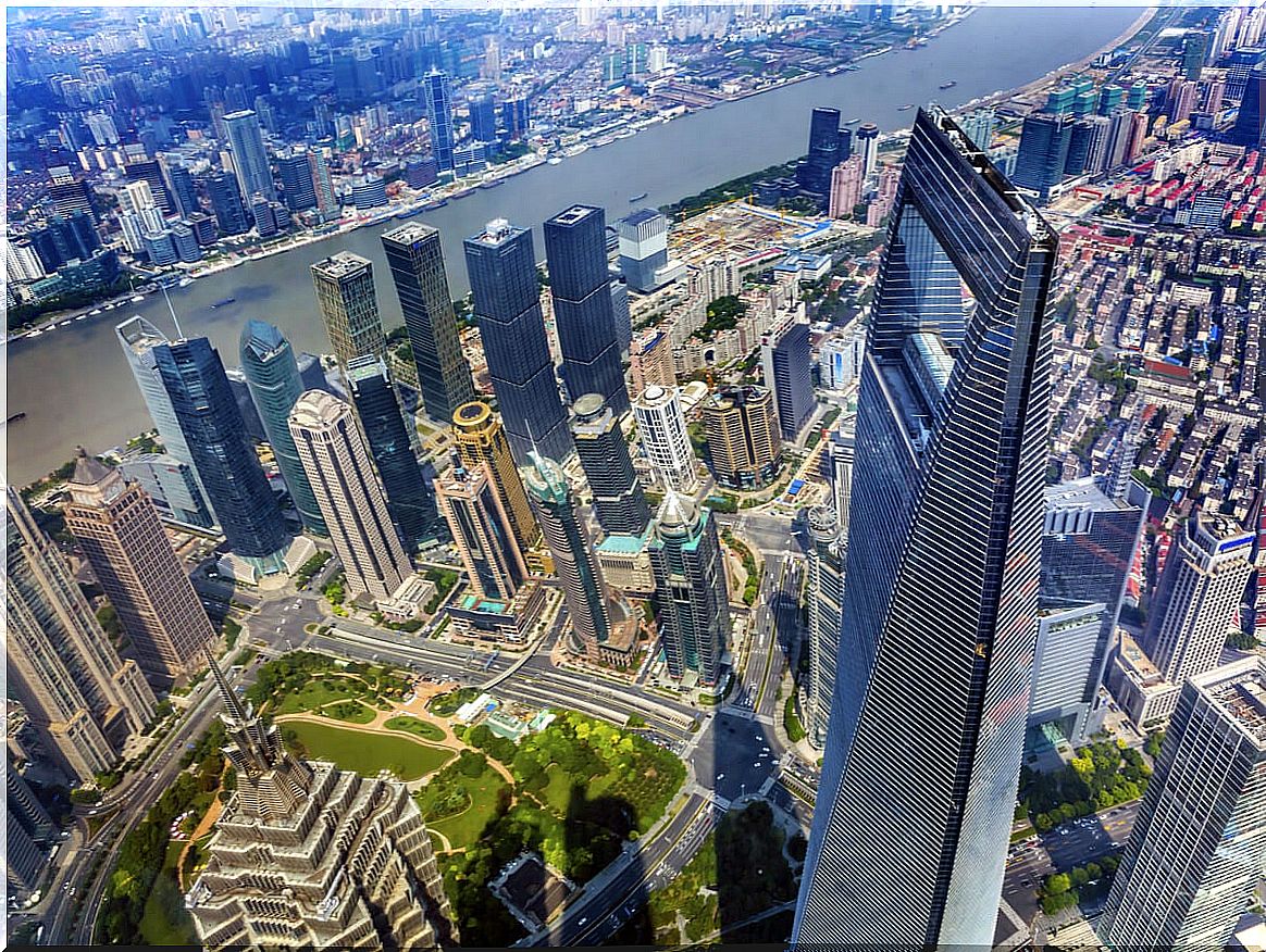 The Shanghai Tower offers impressive views of this Chinese city.