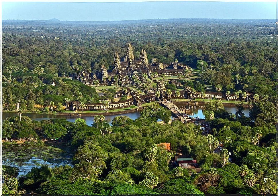 Angkor Wat in Cambodia, one of the cheapest countries to travel