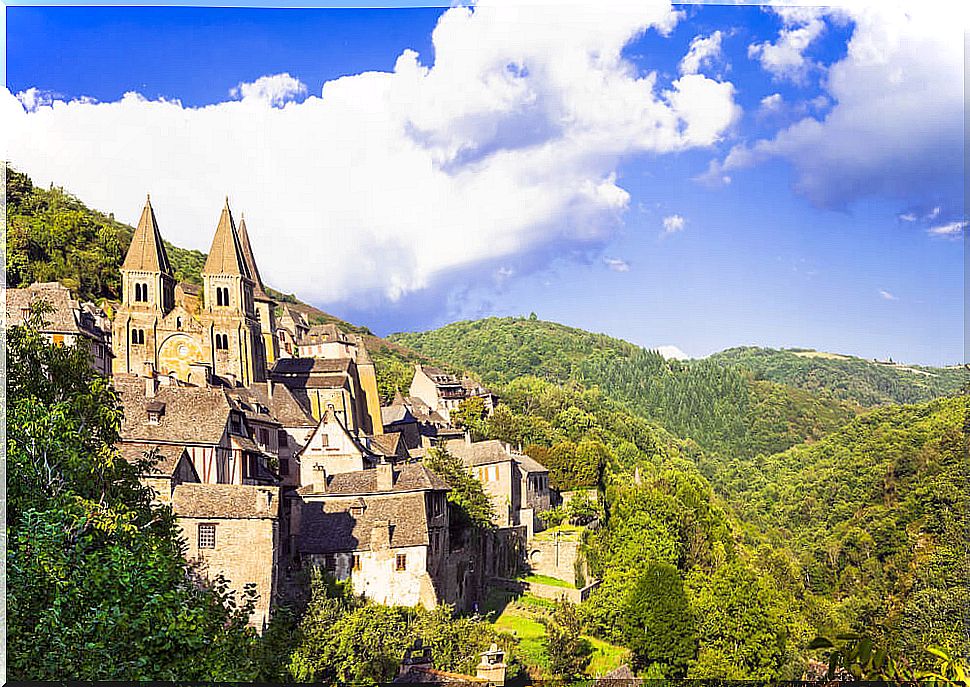 Little-known charming French towns and villages