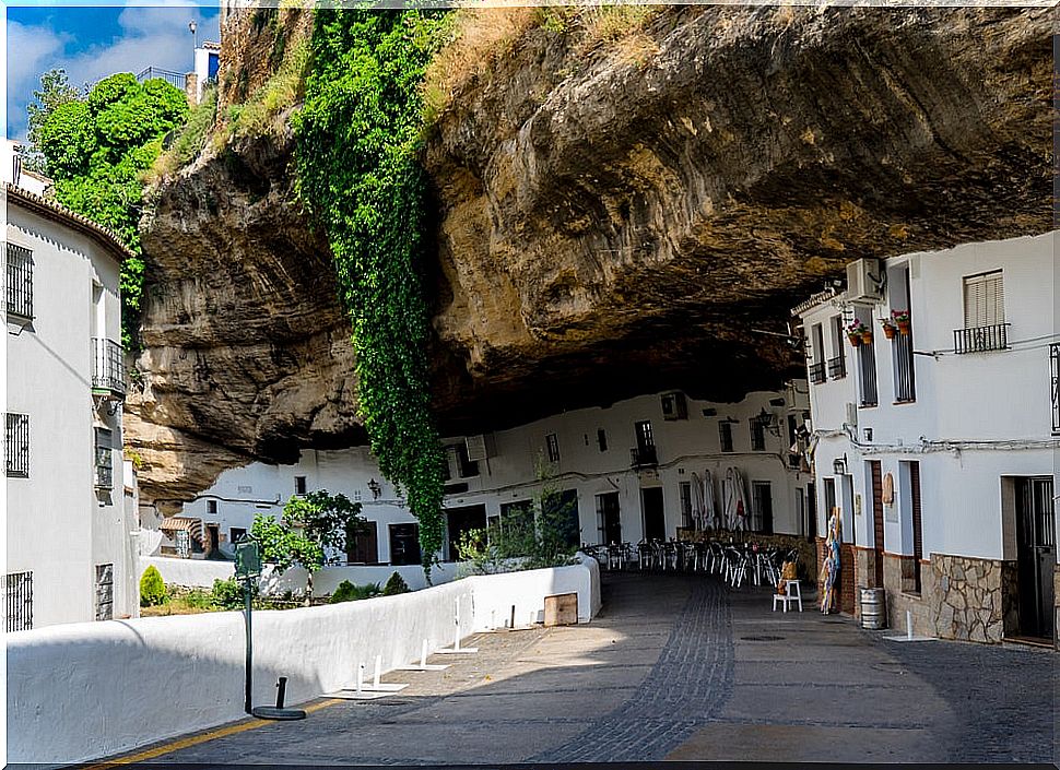 Setenil de las Bodegas