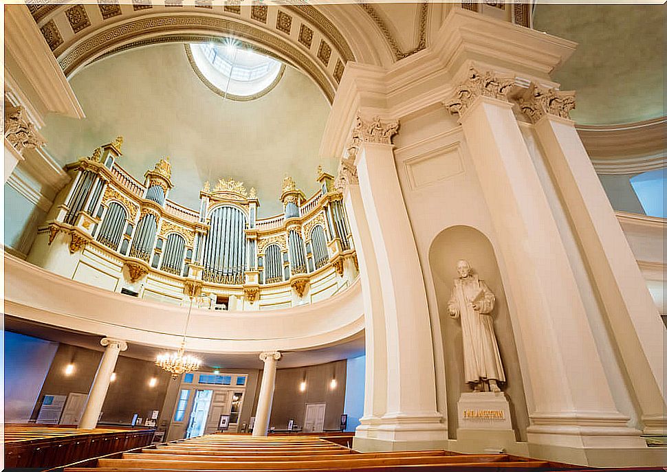 Helsinki Lutheran Cathedral interior