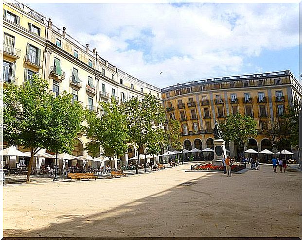 Girona Independence Square