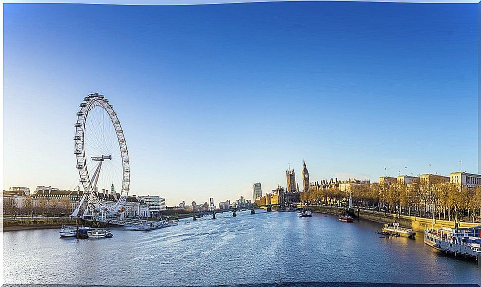 We got on the London Eye, the London Ferris wheel