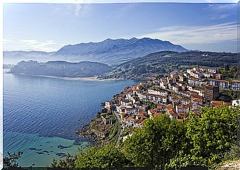 We visit 5 charming coastal towns in Asturias