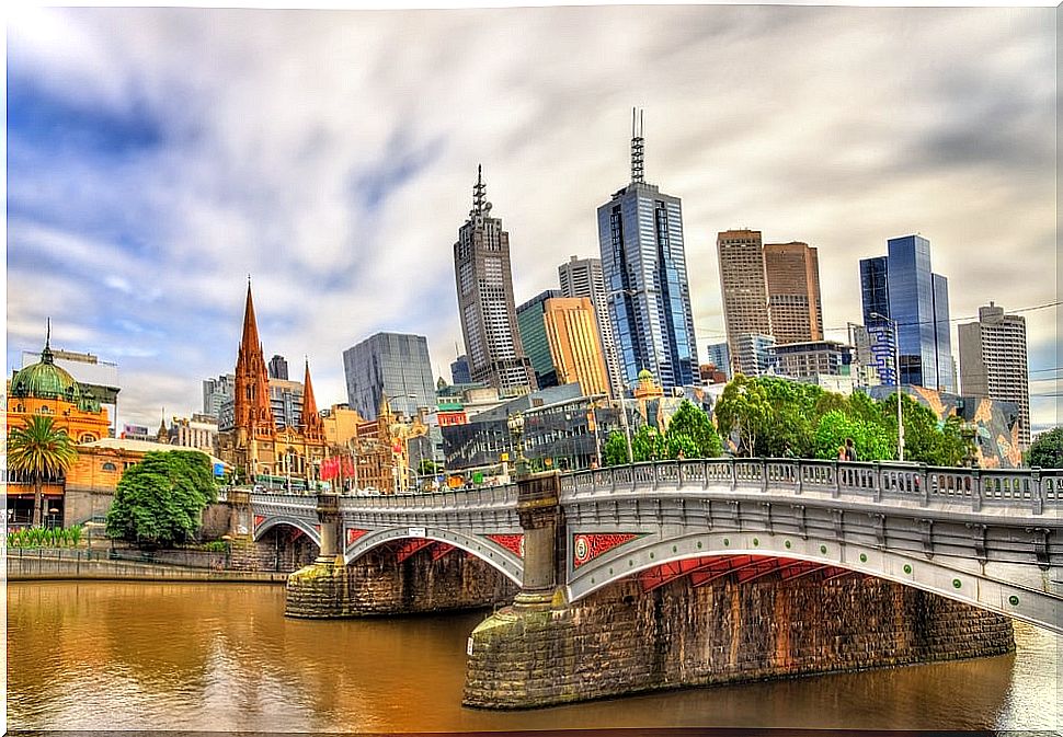 What to do in Melbourne in four days.  You will be fascinated!