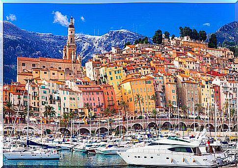 Enjoy this tour of 7 towns on the Côte d'Azur