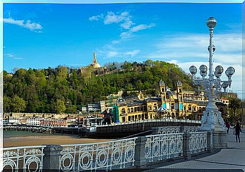 Paseo de la Concha in San Sebastián